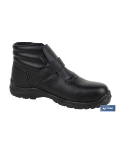 BOTA NEGRA S2 SRC MODELO BLACK EAGLE TALLA 37 COFAN