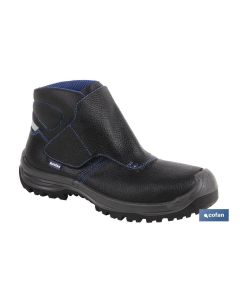 BOTA PIEL NEGRO CIERRE VELCRO S3 MODELO URIAN T 47 COFAN